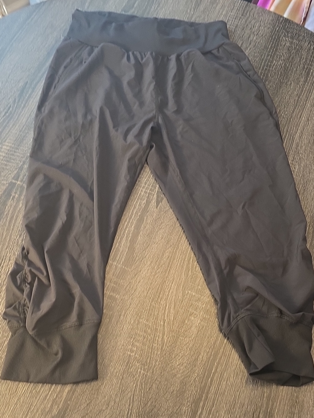Zella Black Cropped Track Joggers with Ribbed Cuffs